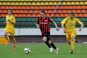 3 тур. "Нёман" (Гродно) — ФК "Белшина" — 1:3 (0:1)