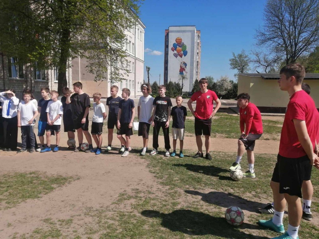 photo_2025-04-24_21-30-18.jpg photo_2025-04-24_21-30-18.jpg